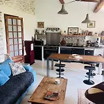 L'ostal Des Embruscalles Holiday home